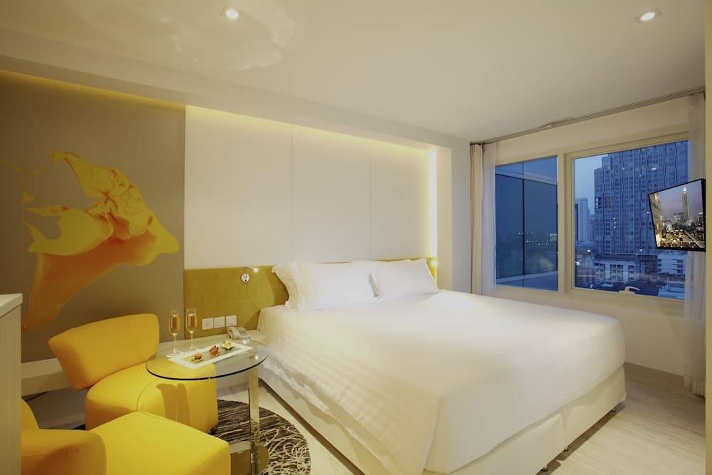 Centara Watergate Pavilion Hotel Bangkok — 17