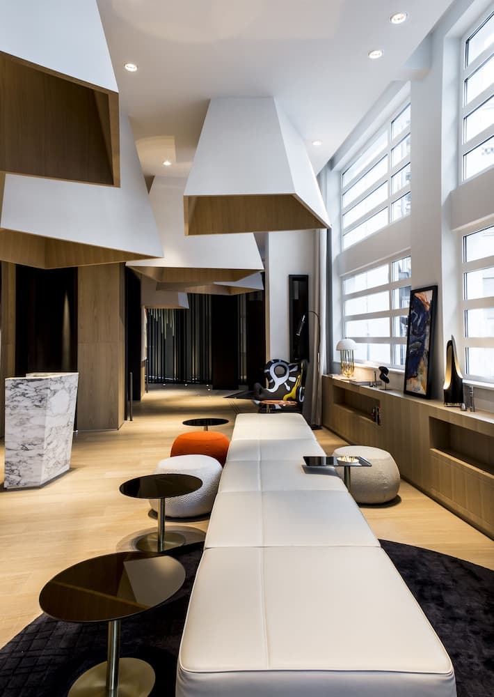 Le Cinq Codet — 30