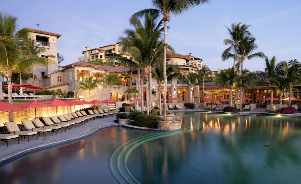 Hacienda Beach Club & Residences — 3