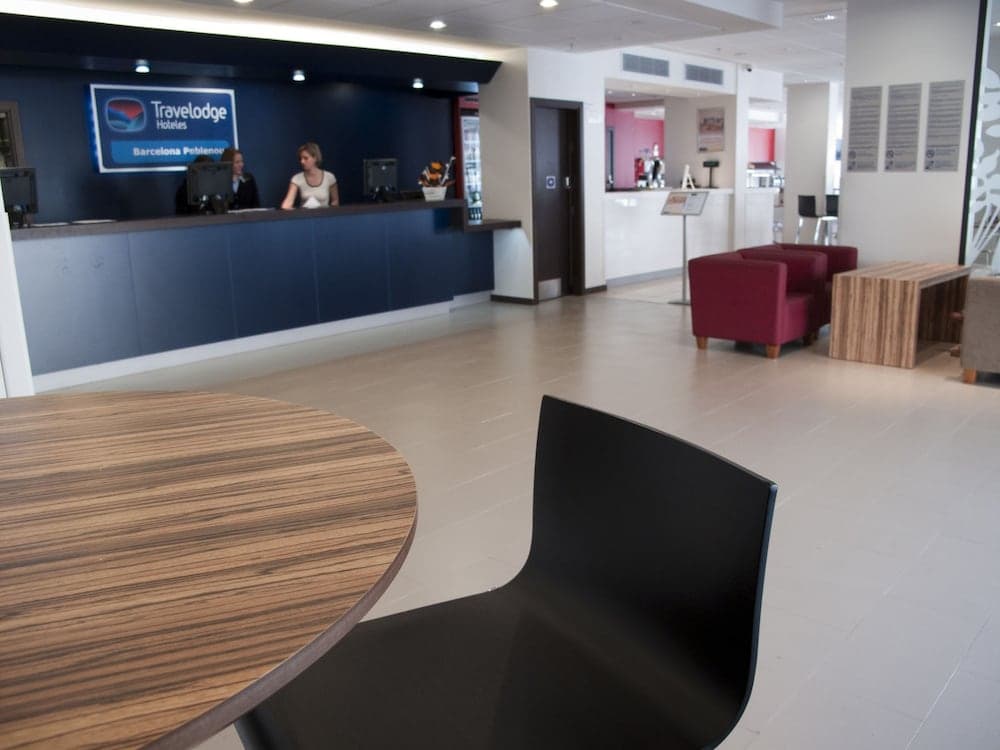Travelodge Barcelona Poblenou — 10