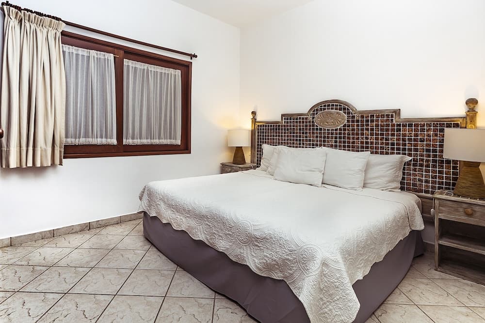 Fabiola Condo Hotel — 23