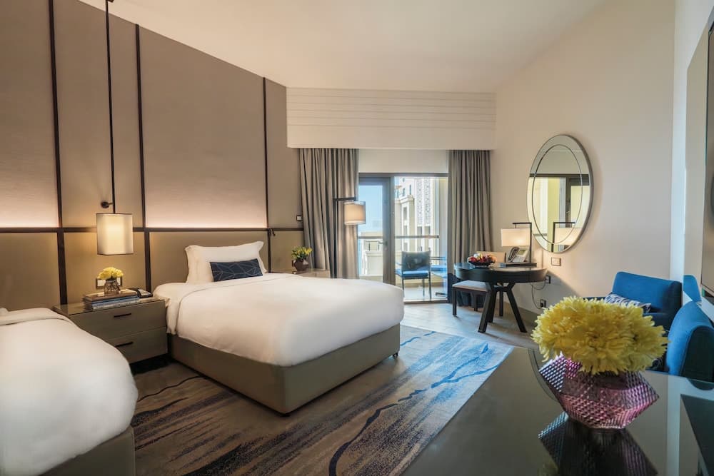 Amwaj Rotana, Jumeirah Beach - Dubai — 22