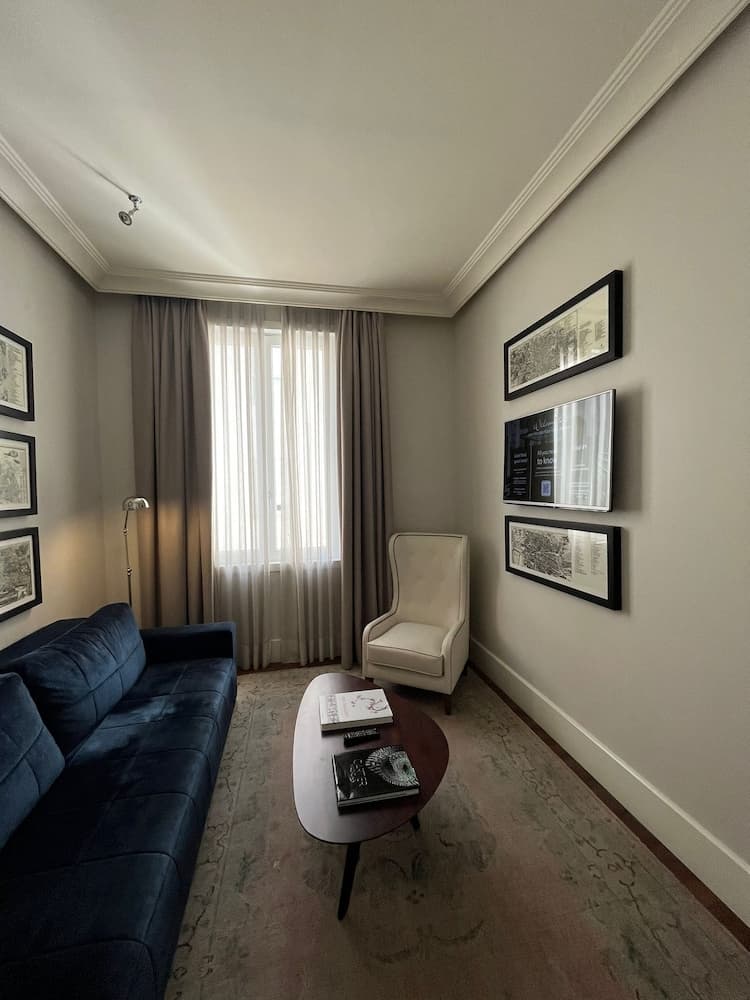 Only YOU Boutique Hotel — 9