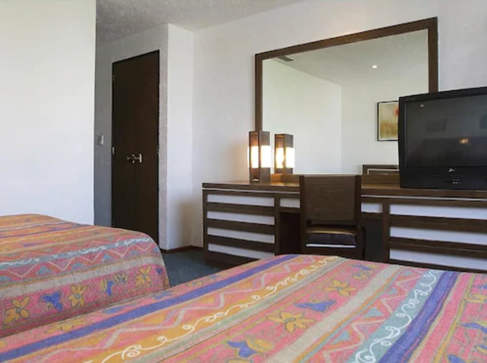 Corinto Hotel — 13