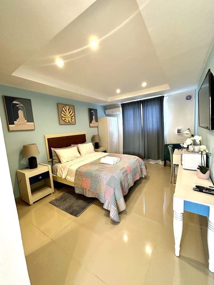 Noé Hotel — 4