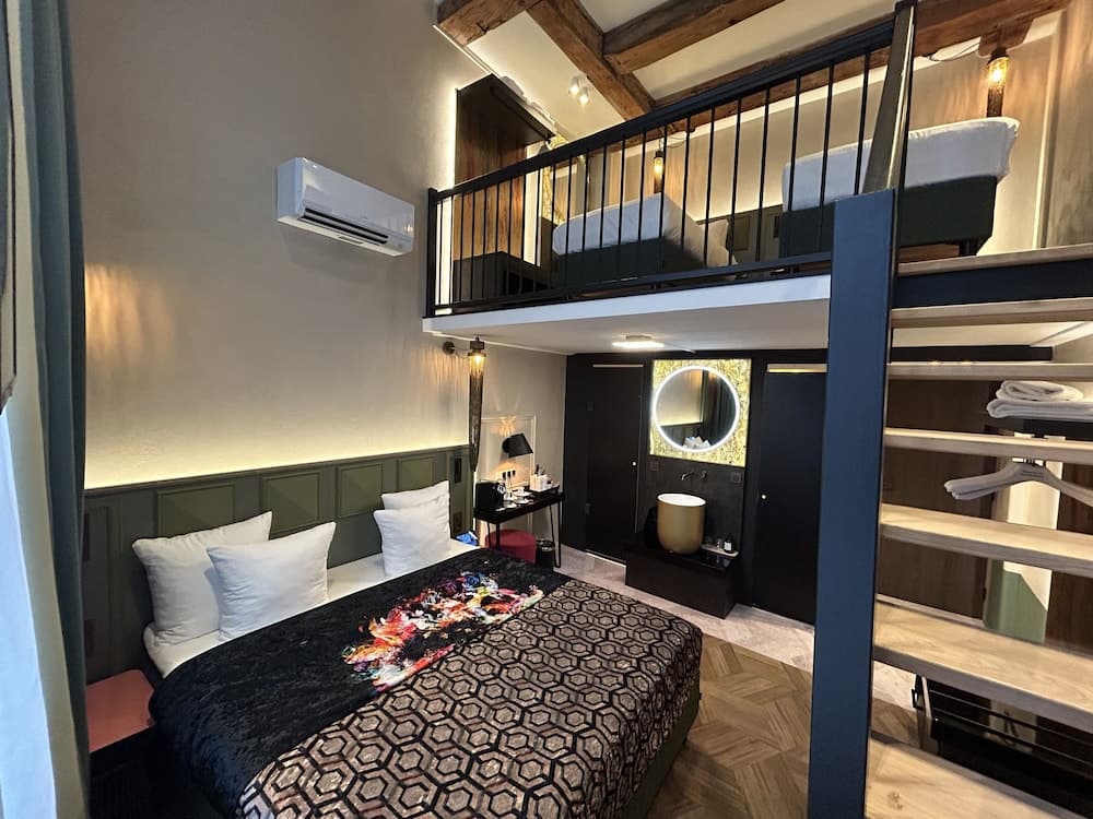 Mister Highland Hotel — 28