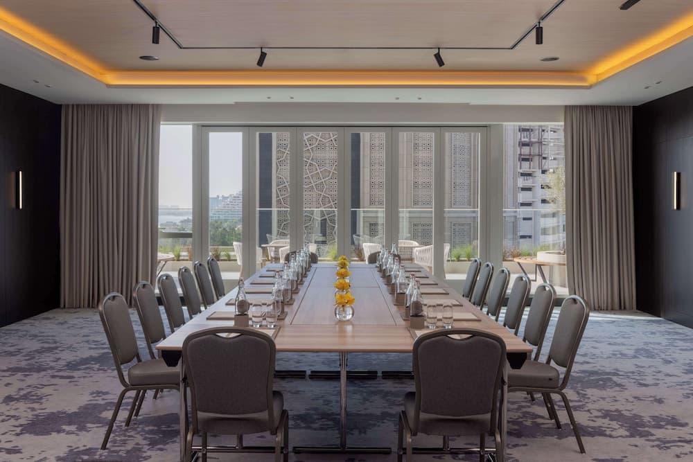 Avani+ Palm View Dubai Hotel & Suites — 21