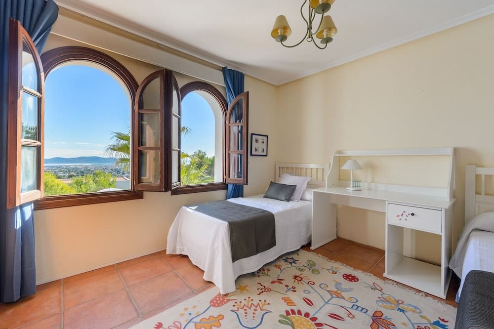 Villa Arcadia — 30