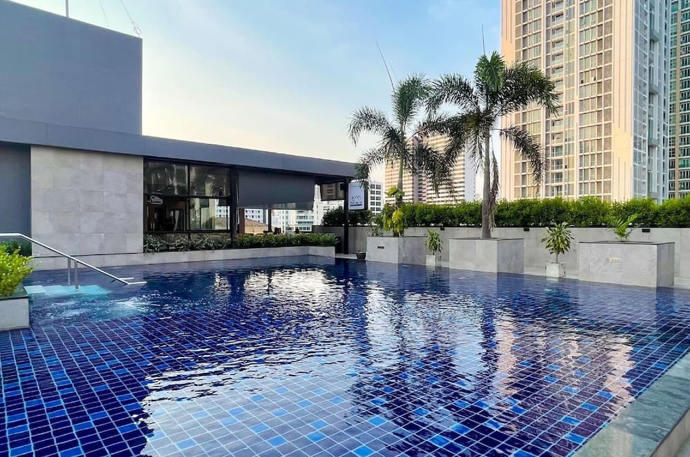 Eleven Hotel Bangkok — 28