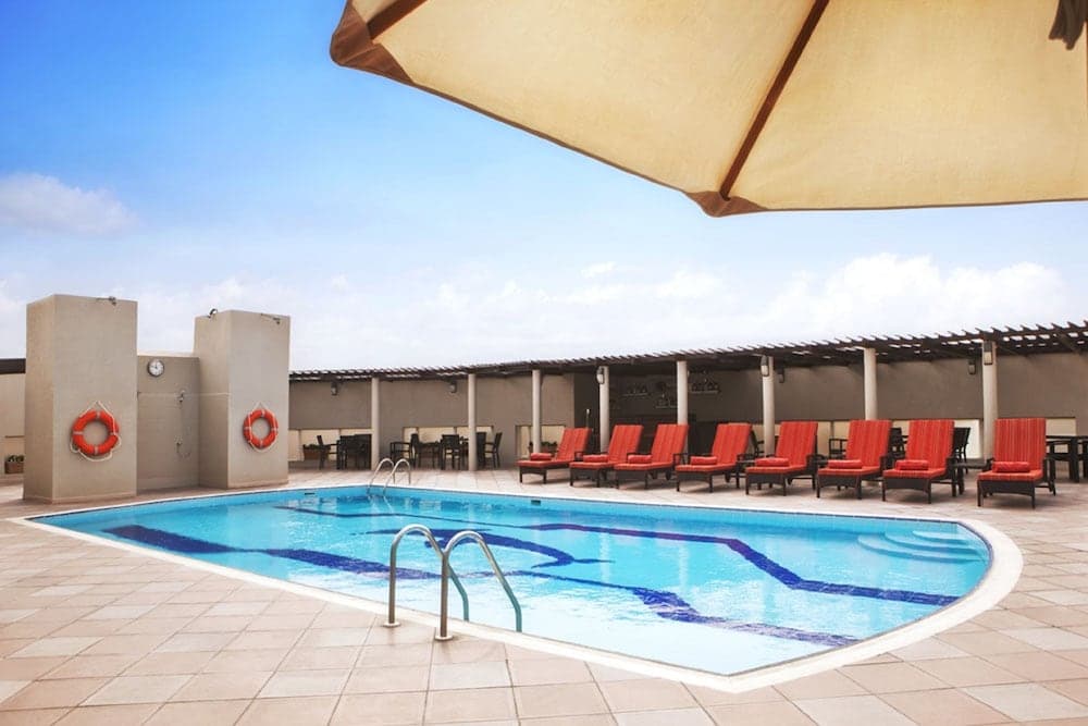 Jumeira Rotana — 4