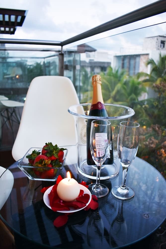 Senses Quinta Avenida By Artisan Adults Only — 20