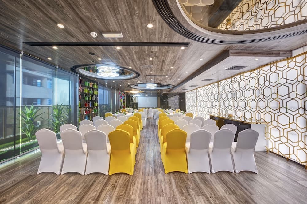 Gevora Hotel — 3