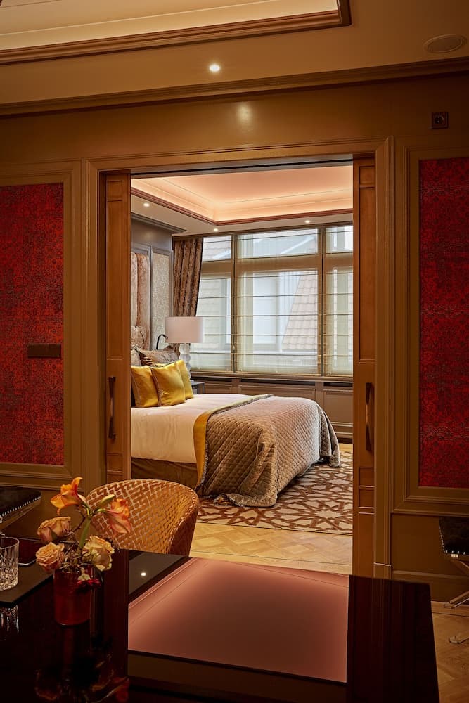 Hotel TwentySeven — 24