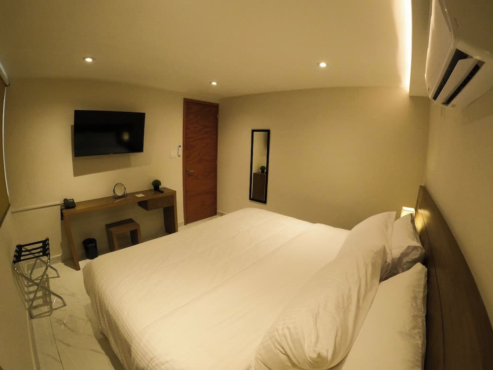 Hotel 28 — 19