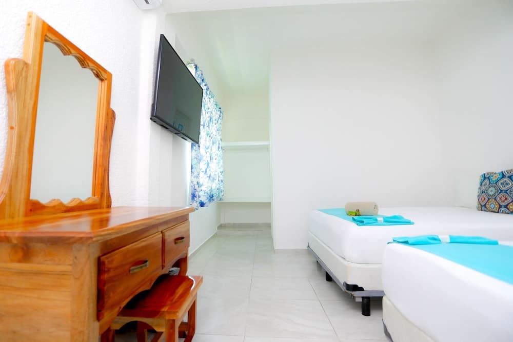 Hotel Maria de Lourdes Cancun — 23