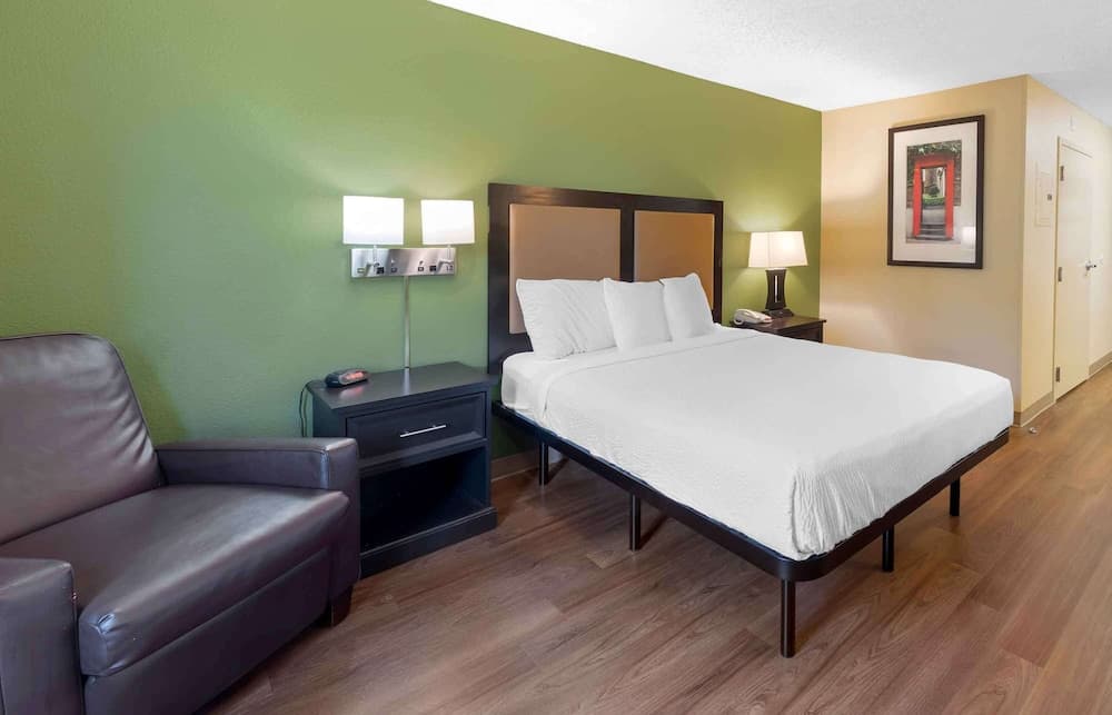 Extended Stay America Select Suites Tampa North Aeroporto — 16