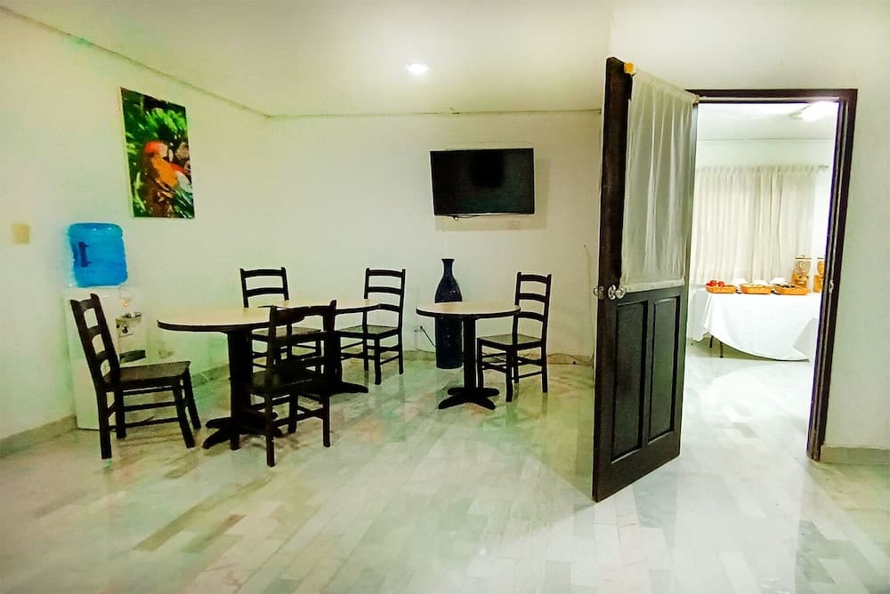 Hotel Imperial Laguna Faranda — 17