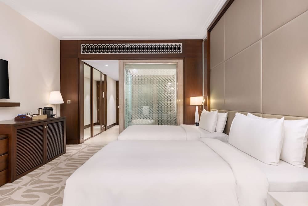 Hilton Dubai Al Habtoor City — 27