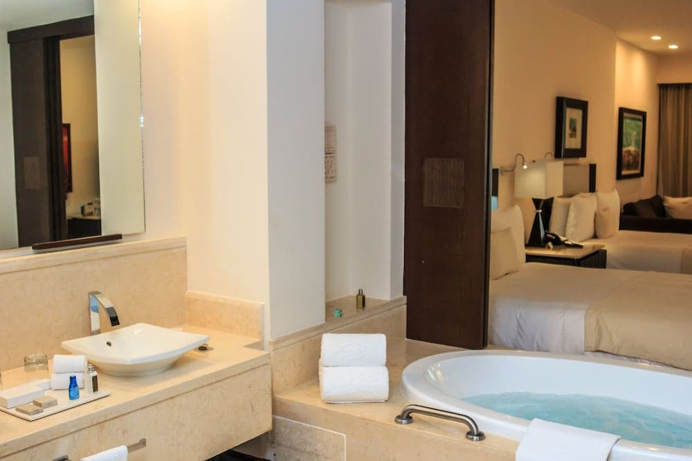 Ambassador at Grand Velas All Inclusive — 17