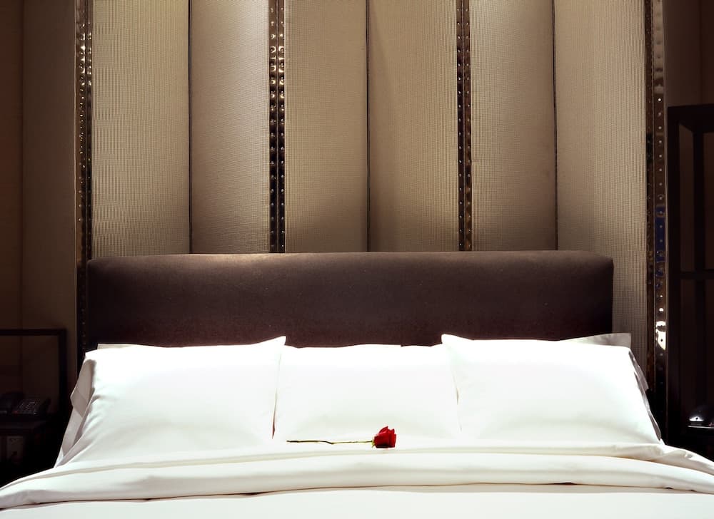 The SKYLOFTS at MGM Grand — 20