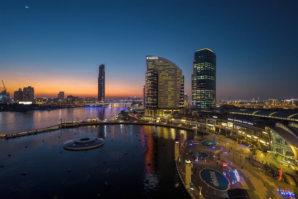 Holiday Inn &amp; Suites Dubai Festival City, un hotel IHG — 11