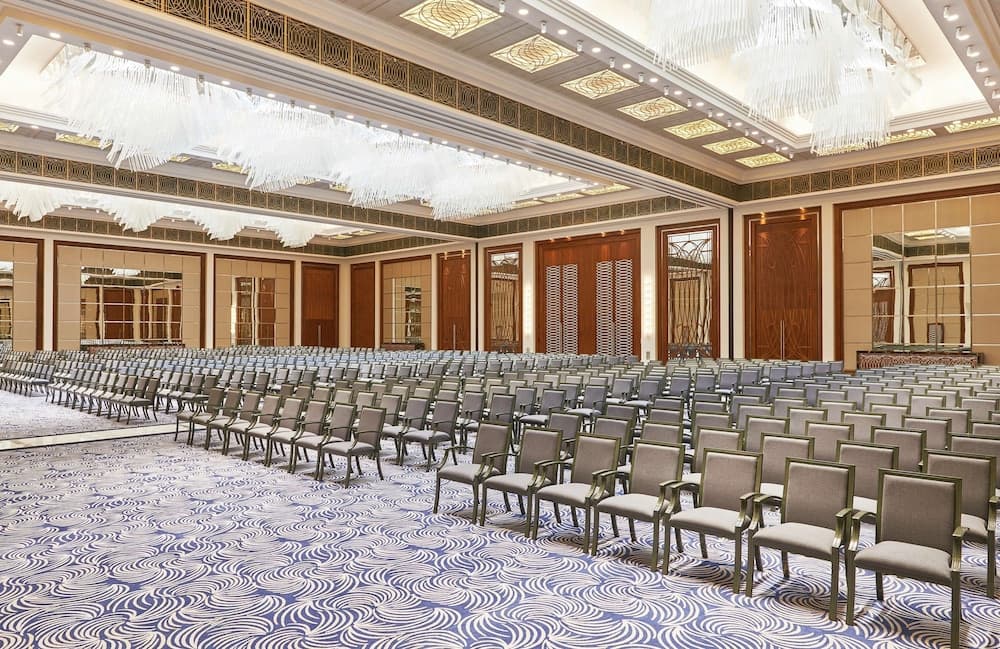 Hilton Dubai Al Habtoor City — 2