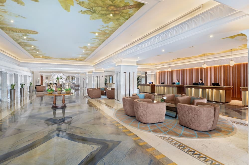 JA Beach Hotel, Dubai — 18