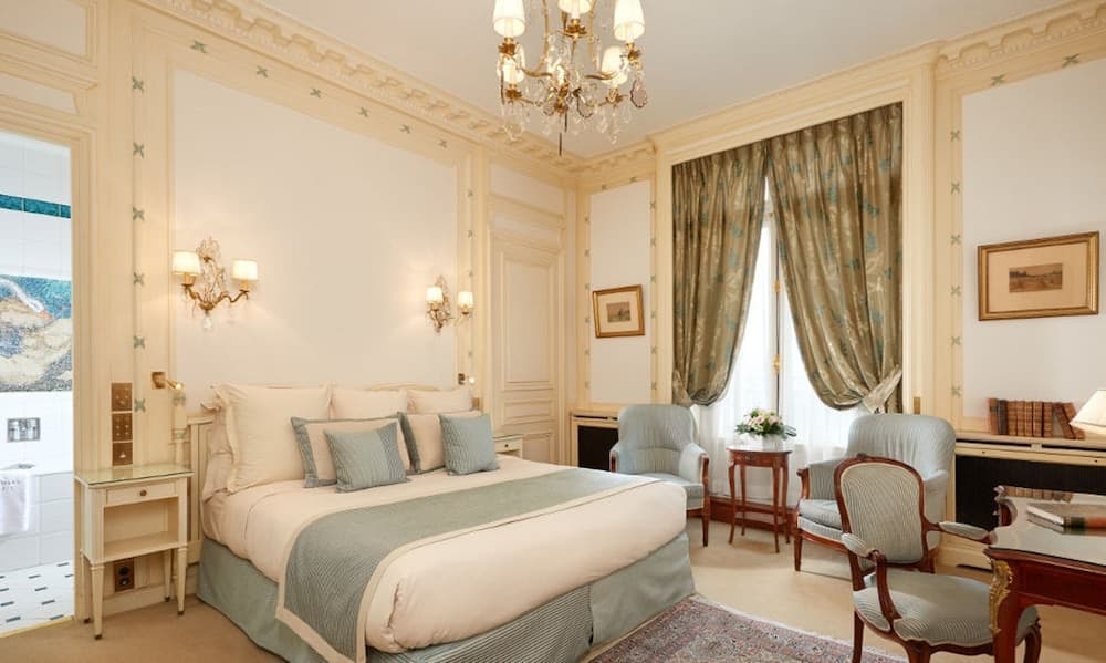 Hotel Raphael — 9