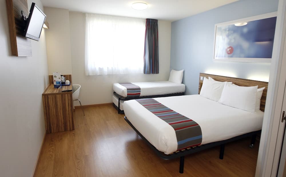 Travelodge Madrid Torrelaguna — 5