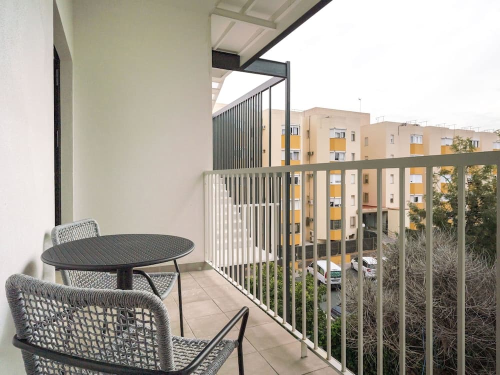 Limehome Siviglia — 12