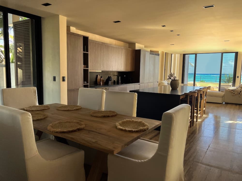 BESPOKE, Member of Small Luxury Hotels — 11