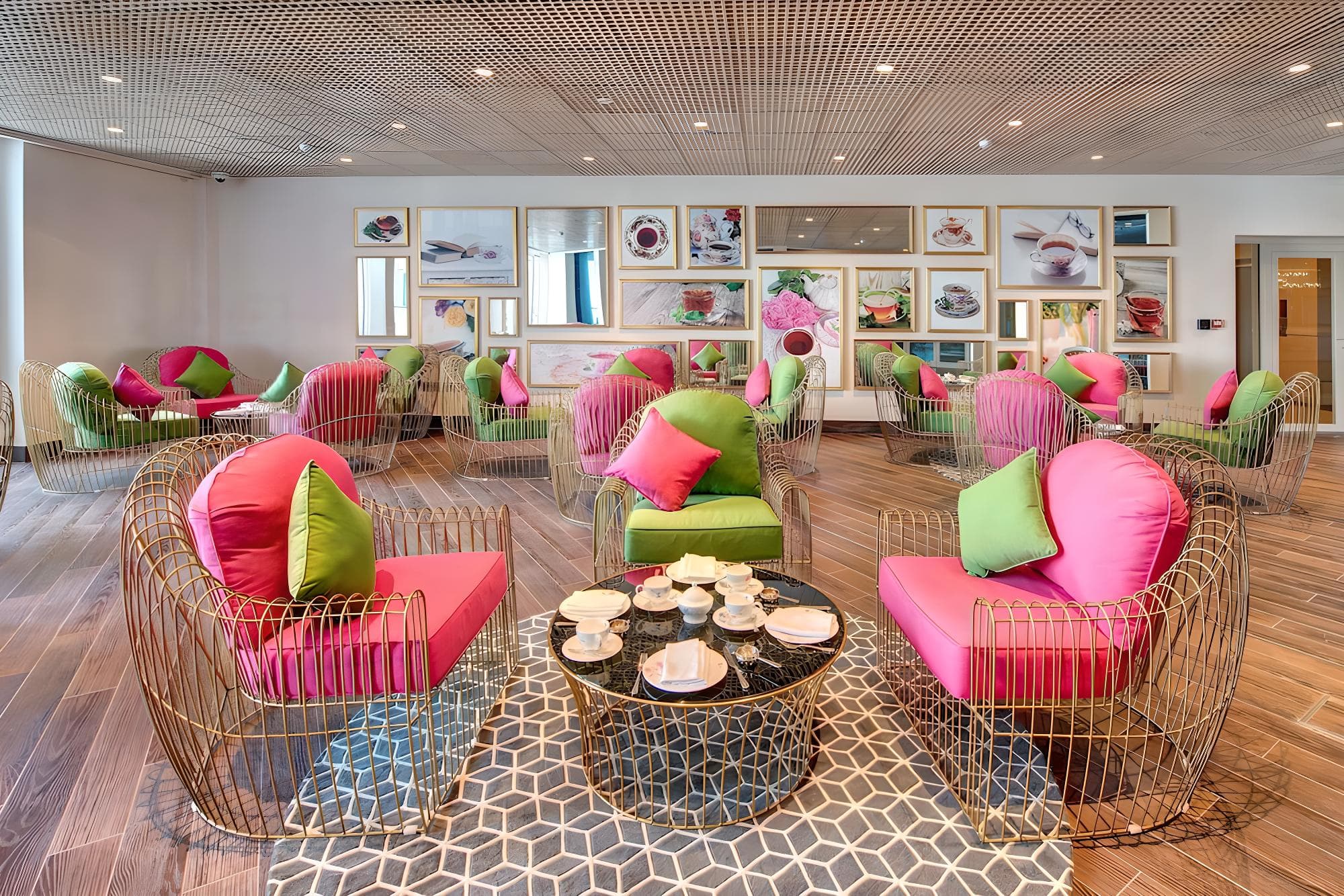 Dukes The Palm Dubai Hotel — 11