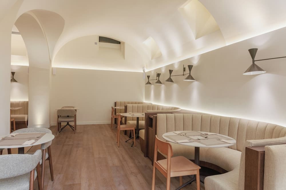 Hotel Medinaceli — 19
