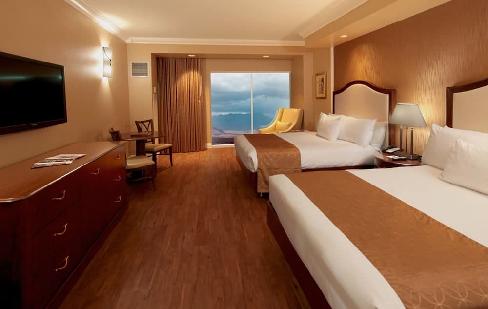 South Point Hotel, Casino, and Spa — 13