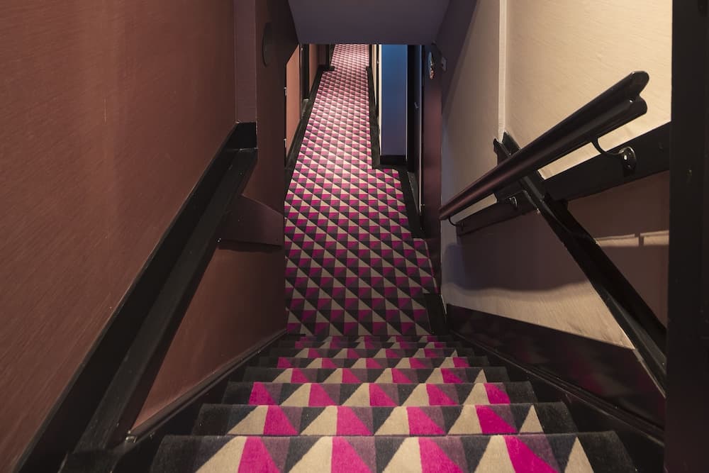 Huygens Place — 24
