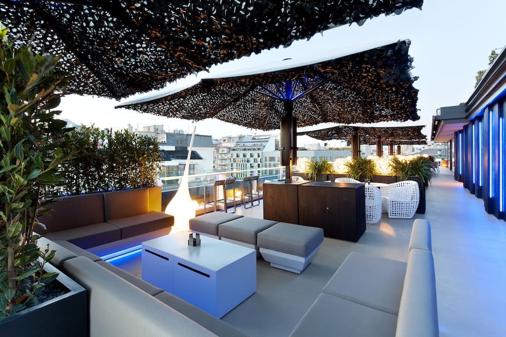 Hotel Condes de Barcelona — 15