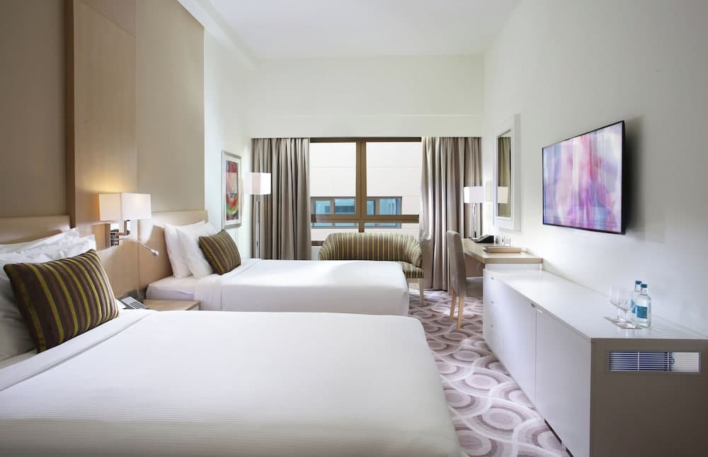 Metropolitan Hotel Dubai — 6