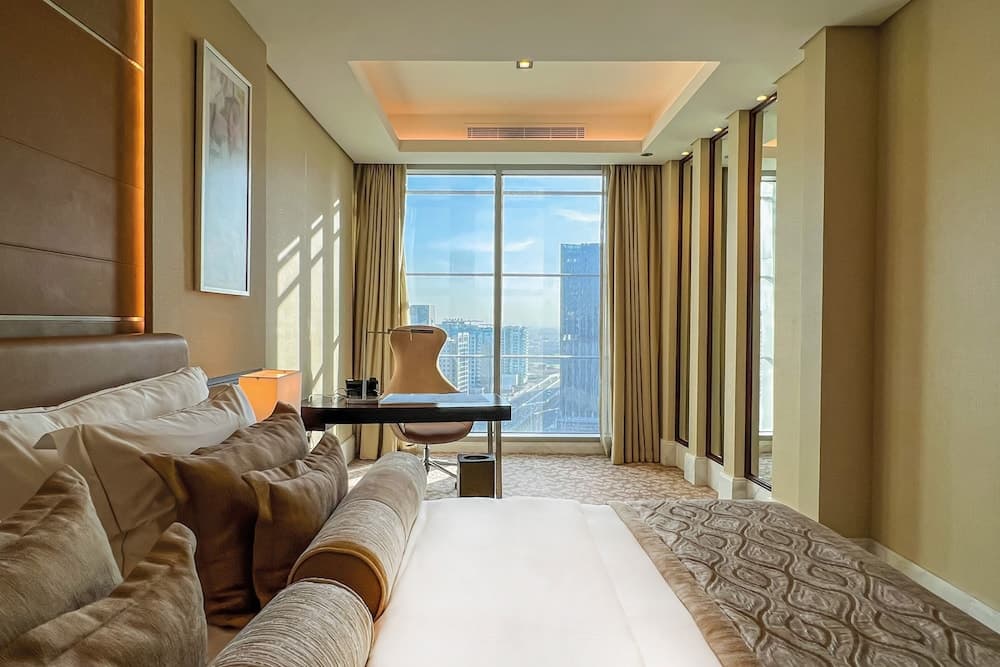 Hotel Renaissance Business Bay, Dubai — 18