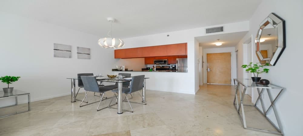 Icon Residences — 6