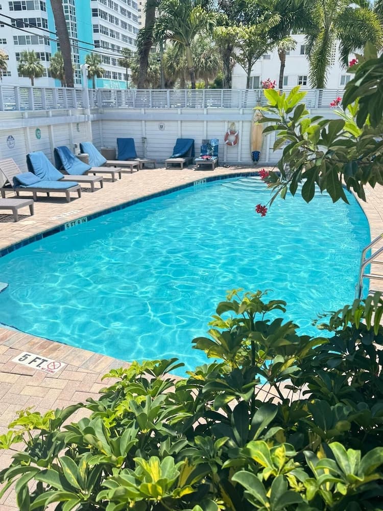 El Grand Resort y Spa — 9