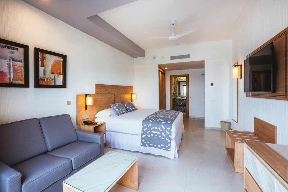 Hotel Riu Santa Fe - All-Inclusive — 11