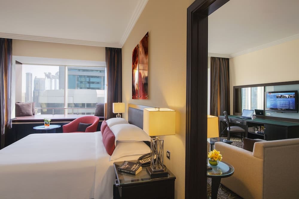 Towers Rotana — 24