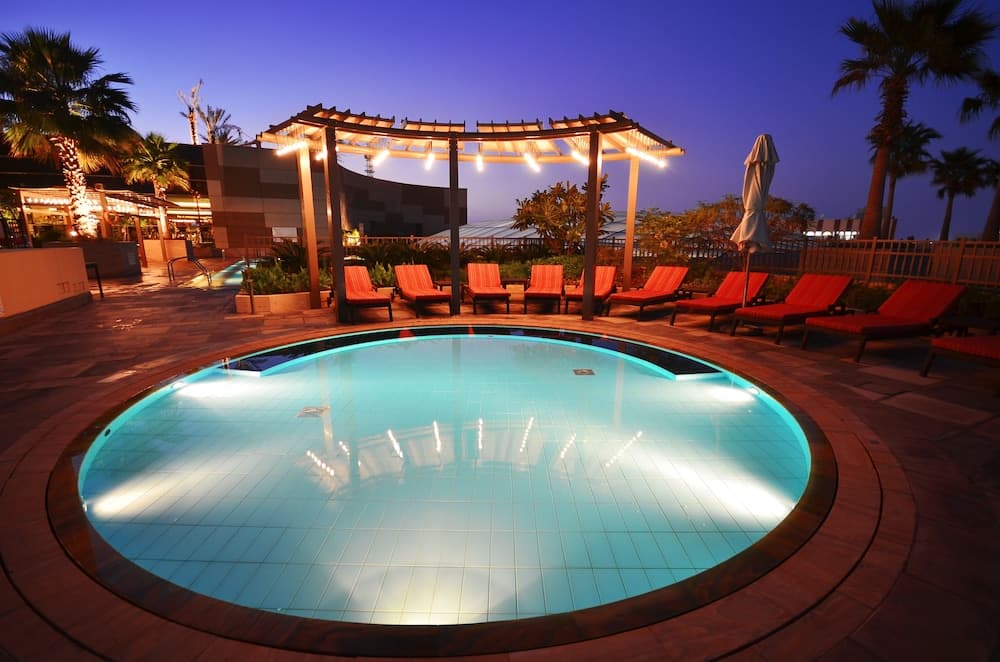 Swissotel Al Ghurair — 15