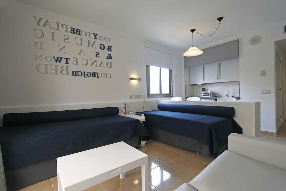 BG Hotel Pamplona — 17