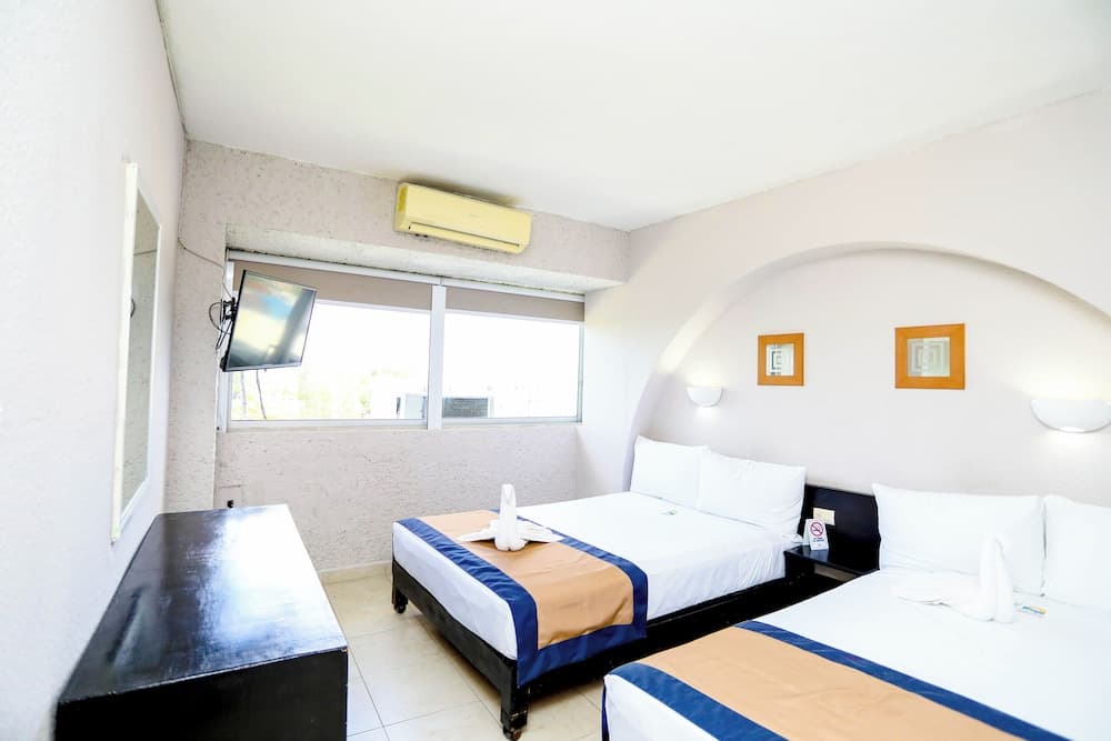 Caribe Internacional Cancun — 30