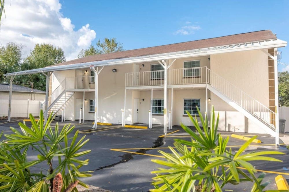 Saint Joseph Suites Centro de la ciudad de Tampa — 1