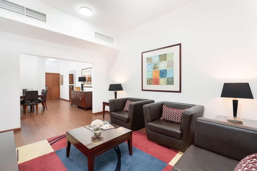 Hotel y Residencias Golden Sands — 18