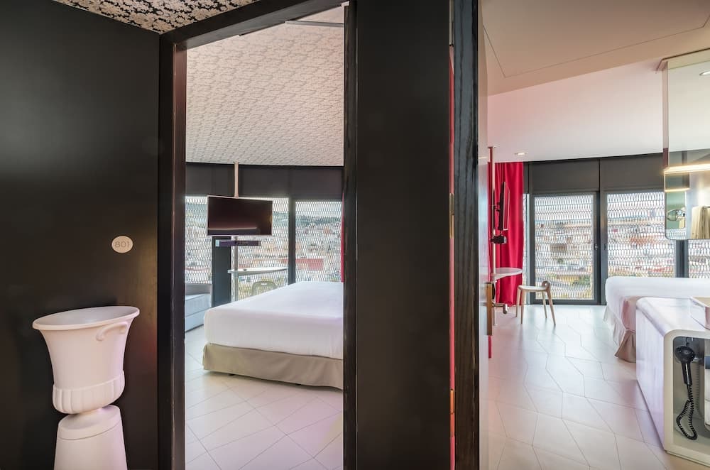 Barceló Raval Hotel — 21
