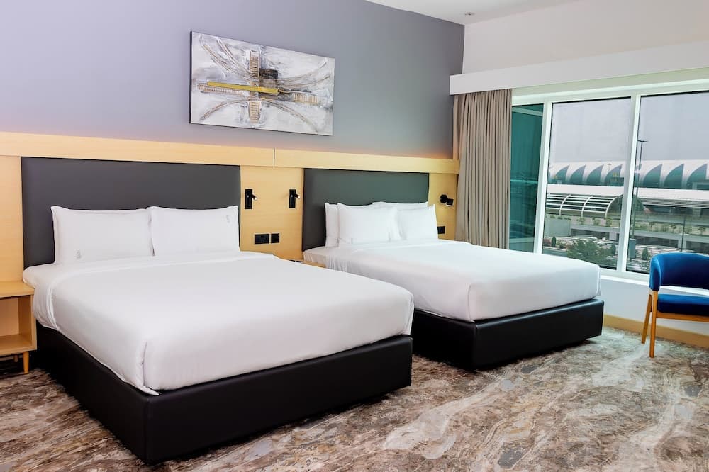 Holiday Inn Express Dubai Airport, un hotel IHG — 13