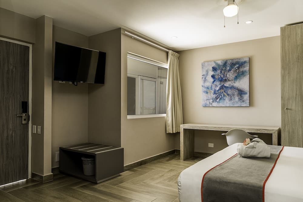 Illusion Xpress (Attraction Hotel Deluxe) — 6